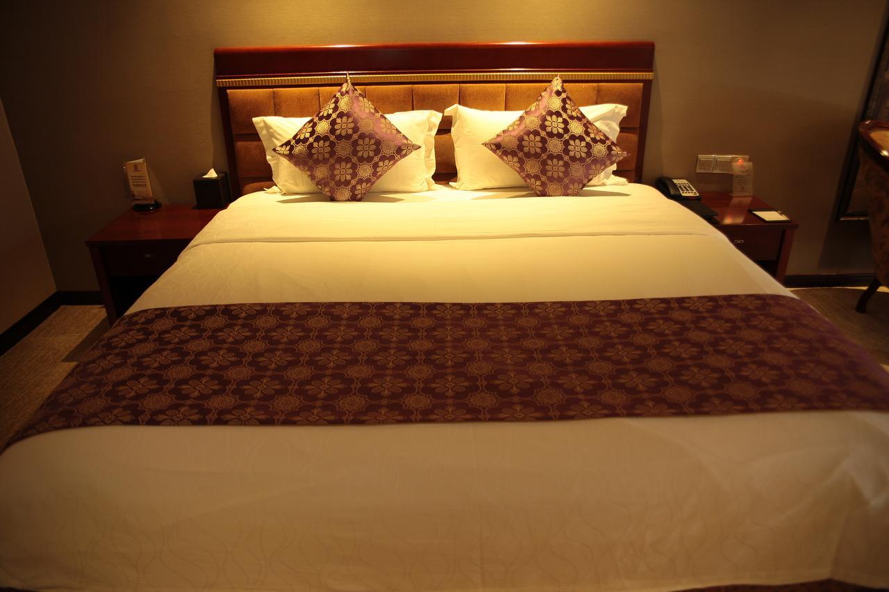 River Side Hotel Zhongshan  Exterior foto