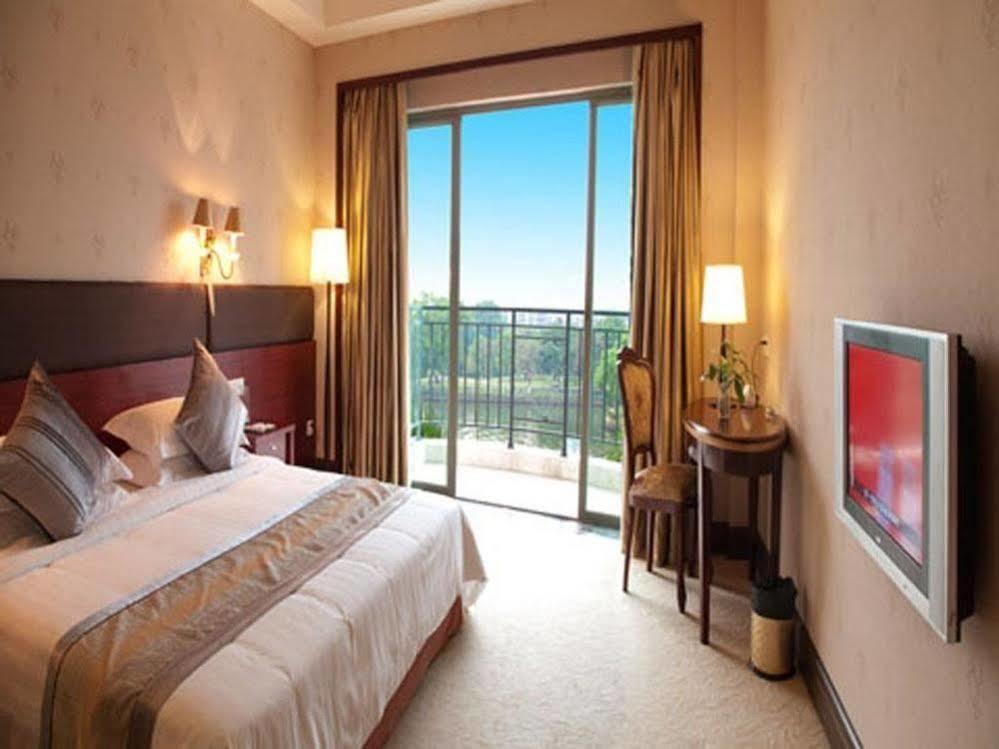 River Side Hotel Zhongshan  Exterior foto