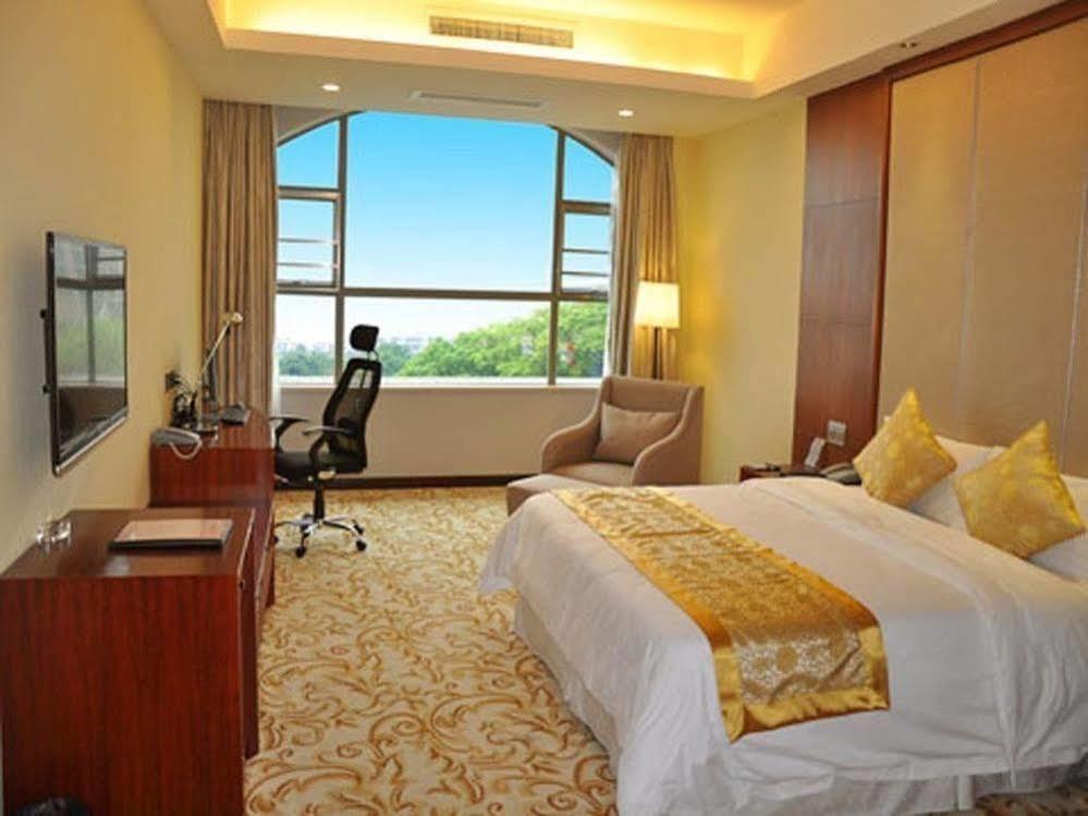 River Side Hotel Zhongshan  Exterior foto