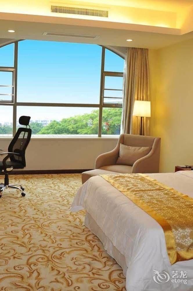 River Side Hotel Zhongshan  Exterior foto