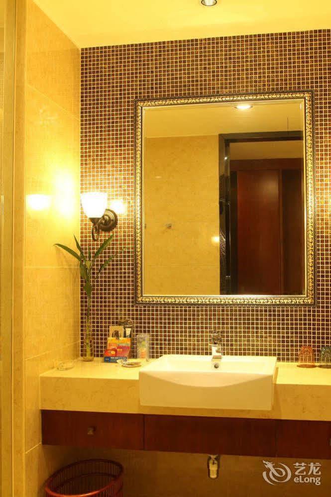 River Side Hotel Zhongshan  Exterior foto